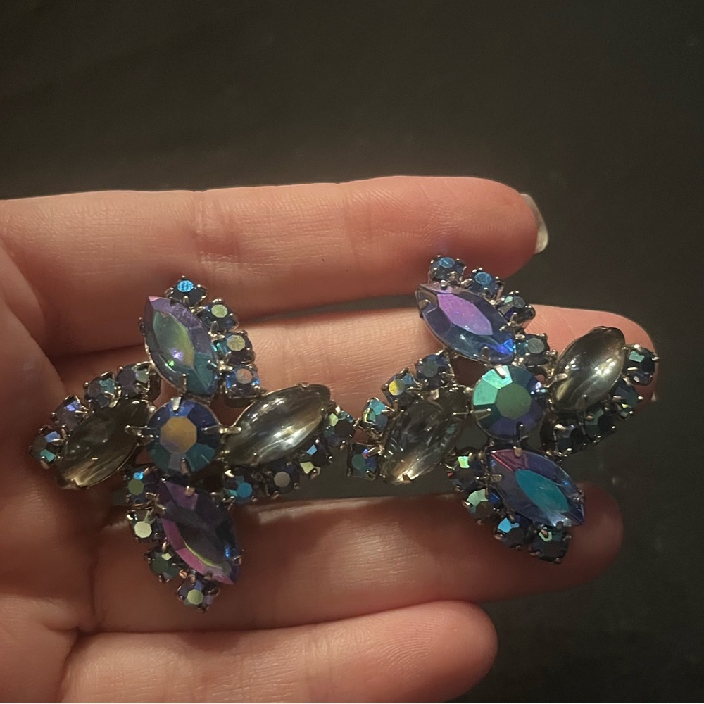 Vintage Large Pinwheel Floral Blue Aurora Borealis Crystal Clip Earrings